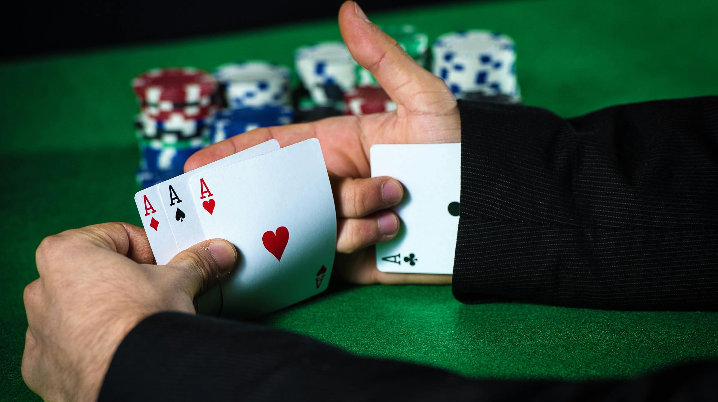 Geschichten über Betrugsversuche: Verrückte Methoden, mit denen Menschen versucht haben, Casinos zu betrügen